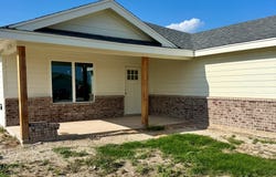 926 E 39th St, San Angelo, TX 76903