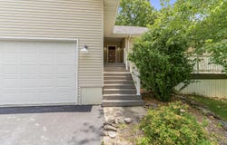 11996 N Farm Rd 119, Brighton, MO 65617
