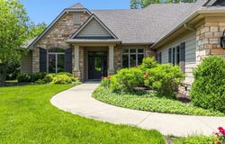 335 Ephron Court, Huntertown, IN 46748