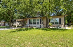 1305 Anthony Street, Gainesville, TX 76240