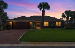 2088 Jessica Way, Navarre, FL 32566