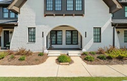 1042 WINDSOR DRIVE, HOOVER, AL 35242