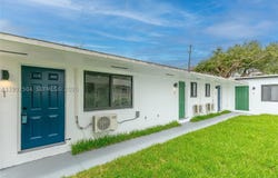 6125 SW 40th Ct, Miramar, FL 33023