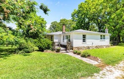 9399 Hopper Lane, Mountain Grove, MO 65711