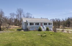 629 Fern Avenue, Long Island, ME 04050