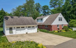 21687 Shiawassee Drive, Cassopolis, MI 49031