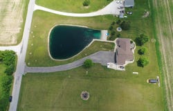 1247 W Division Road, Huntington, IN 46750