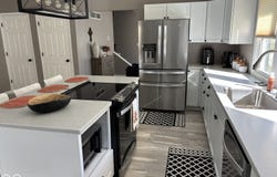 5565 N 625 E, Mooreland, IN 47360