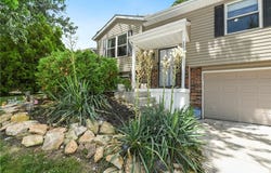 12604 S Locust Street, Olathe, KS 66062