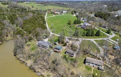 398 Lakeview Drive, Falmouth, KY 41040