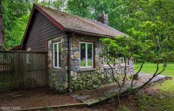 116 Cummins Hill Road, Westfall, PA 18337