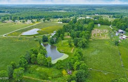 60 Greenview Lane, Crossville, TN 38571