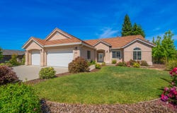 1005 Albion Avenue, Redding, CA 96003