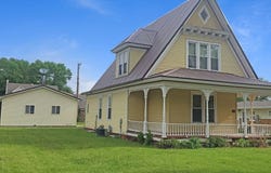 120 Main St, Scotland, SD 57059