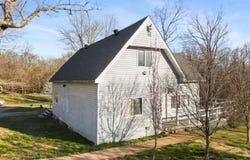 125 Central Hill Road, Grantsburg, IL 62943-2033