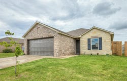 1607 Chuck Wagon Drive, El Reno, OK 73036