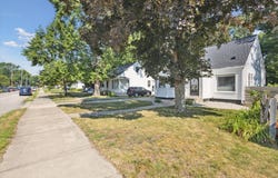 355 Eola Street SE, Grand Rapids, MI 49507