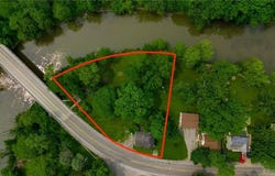 7228 Rapids Road, Lockport Town, NY 14094