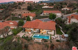 2031 Channelford Rd, Westlake Village, CA 91361