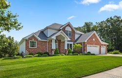 33 Bear Creek Drive, Wentzville, MO 63385