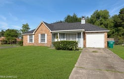 13007 Walnut Ct, Gulfport, MS 39503