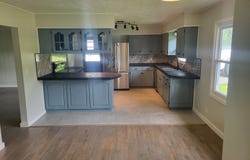 246 Third & Elm Street, Gainesville, MO 65655