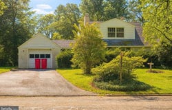 9 W ORCHARD LANE, AUDUBON, PA 19403