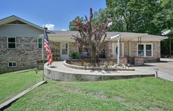 1703 Thalia, Mena, AR 71953