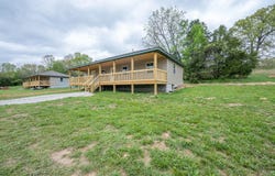 483 Foxden Drive, Gainesville, MO 65655