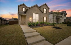 428 Country Meadows Boulevard, Waxahachie, TX 75165