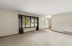 1006 NE Trilein Drive, Ankeny, IA 50021