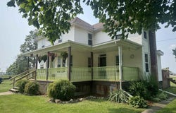 106 WALNUT Street, Avon, IL 61415