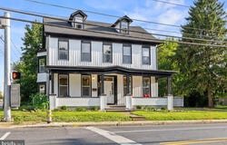 1006 COLEBROOK Road, LEBANON, PA 17042