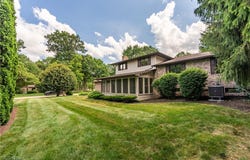5200 Tanglewood Avenue NE, Louisville, OH 44641