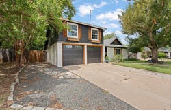 712 Vaughn Drive, Burleson, TX 76028