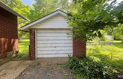 315 East College Avenue, Fredericktown, MO 63645