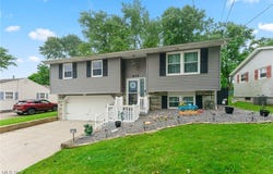 615 Elmwood Drive, Hubbard, OH 44425