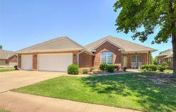 8413 NW 64th Terrace, Oklahoma City, OK 73132