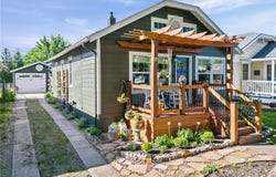 1403 E 24th Avenue, Kansas City, MO 64116