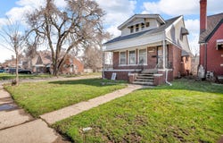 9204 Wayburn Street, Detroit, MI 48224