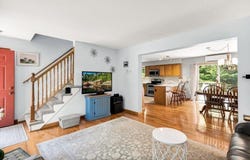 21 Bowling Green Lane, Belfast, ME 04915
