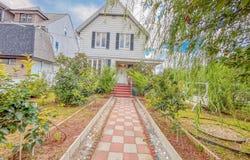 39 Pangborn Pl, Hackensack City, NJ 07601-4506