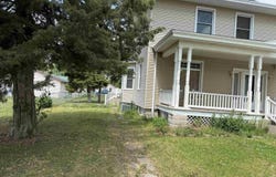 513 14th St, Wisner, NE 68791