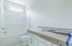 25 Sanders Farm Dr, Smithfield, NC 27577