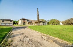 5421 Lockhill Rd, San Antonio, TX 78240