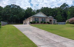 1024 Yorkshire, Griffin, GA 30223