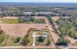 2706 Sapp Road, Cottondale, FL 32431