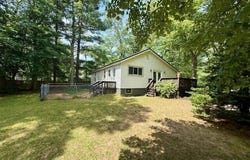 481 W Calumet Avenue, Twin Lake, MI 49457
