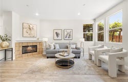 8541 Thunderbird, North Hills, CA 91343