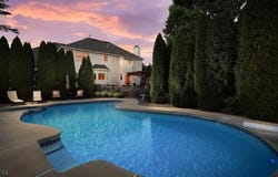 195 Fairfield Ln, Hillsborough Twp., NJ 08844-1708